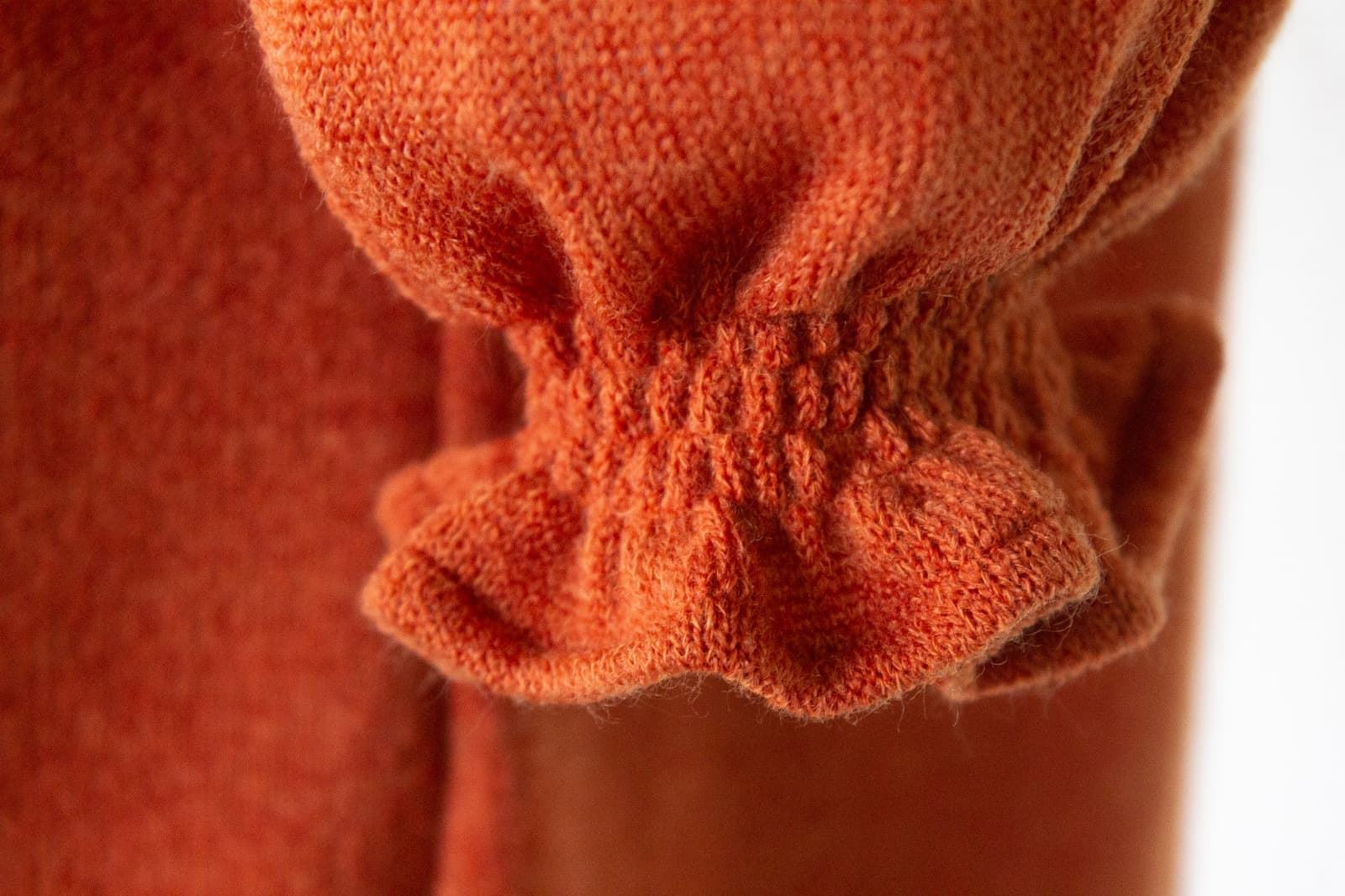 Vestido niña punto lana color caldero mod Burdeos con manga larga y escote a la caja - Imagen 2